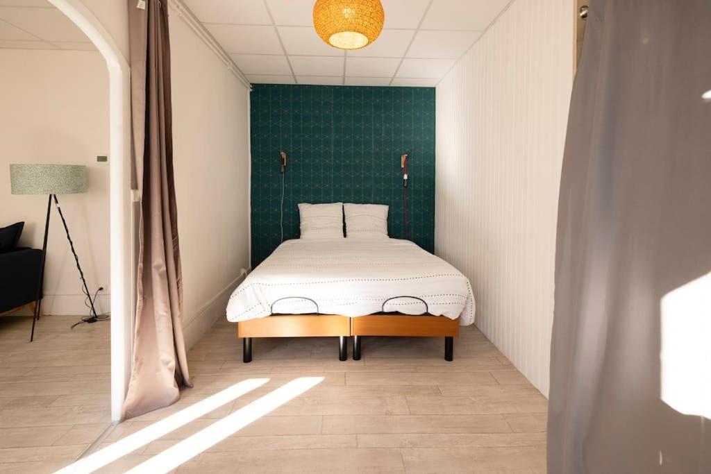Le Cosy C - T2 Tout Equipe - Centre-Ville Gare Montluçon Kültér fotó